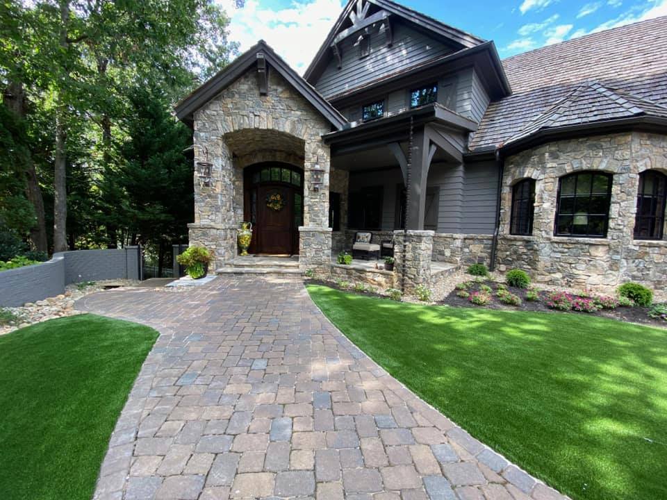 front landscaping with artificial grass turf
